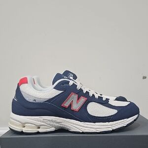 Brand New New Balance 2002R 'USA' Size Men's 9.5 Sku M2002RRB